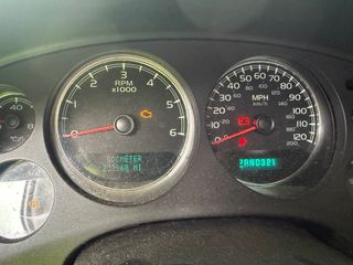 2007 Chevrolet Tahoe LTZ - Interior Instrument Cluster / Odometer Image